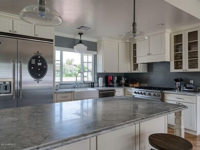 005_Kitchen