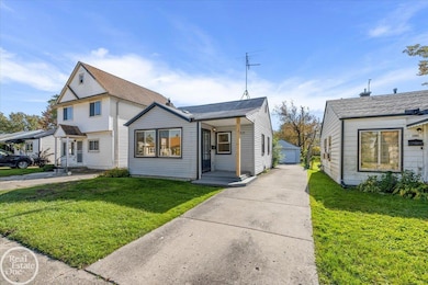 13824 Hobart Ave, Warren, MI 48089 - photo 3