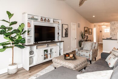 BFP020-Great Room (6)