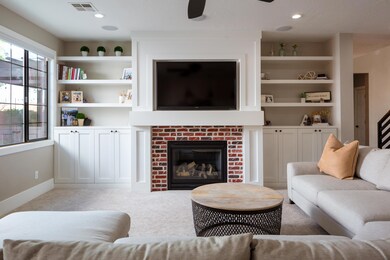 3018 E 2840 S CIR-6