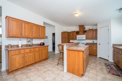 004_Kitchen