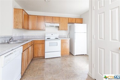 4207 Primrose Dr unit B, Copperas Cove, TX 76522 - photo 6