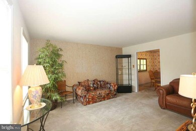 1010 Bayview Overlook, Stafford, VA 22554 - photo 2