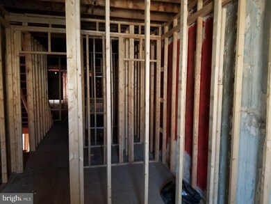2102 N Fulton Ave, Baltimore, MD 21217 - photo 7