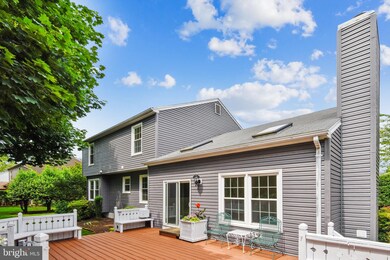 3598 Plum Dale Dr, Fairfax, VA 22033 - photo 3