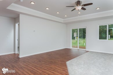 6251 W Gable Way Wasilla AK-large-005-24