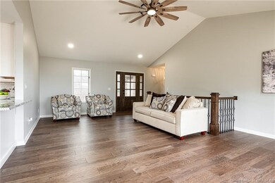 Spacious and beautifully removated!