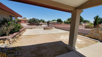 10457 Tomwood Ave, El Paso, TX 79925 - photo 7