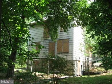 239 Gordon Rd, Ashland, PA 17921 - photo 2