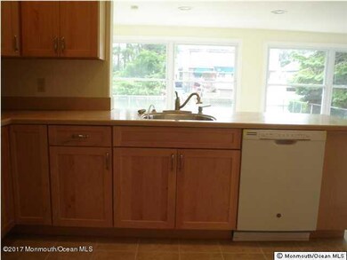Cabinets 27