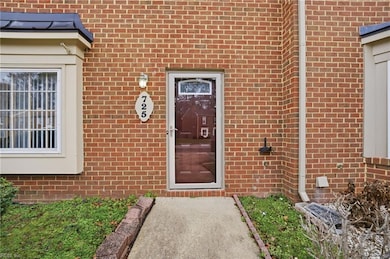 725 Mill Landing Rd, Chesapeake, VA 23322 - photo 5