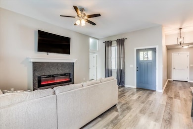 3307 S Bluelake Ct, Wichita, KS 67215 - photo 4