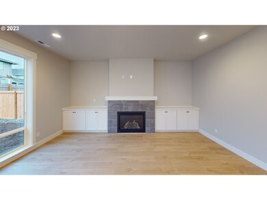 1013 NE 17th Ave unit L 12, Canby, OR 97013 - photo 3