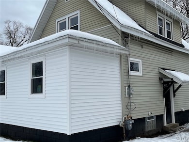 110 Edgemere Rd, Syracuse, NY 13208 - photo 2