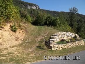 Driveway to two homesites