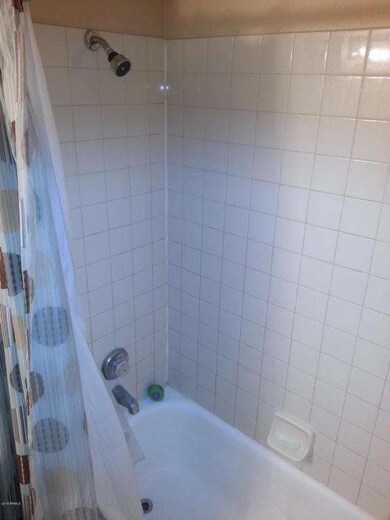 Bathroom2