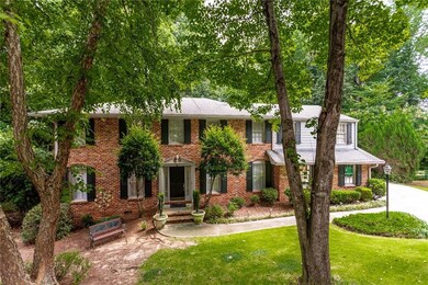 5542 Whitewood Ct, Atlanta, GA 30338 - photo 2