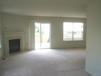 3622 Clauss Dr, Macungie, PA 18062 - photo 7