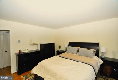 Van Ness East unit 1033, Washington, DC 20008 - photo 6