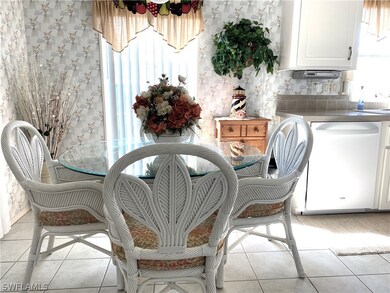 Sunny Breakfast Nook