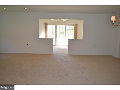 91 Knollwood Dr, Woodbury, NJ 08096 - photo 2