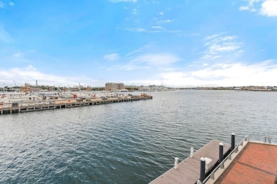 3 Battery Wharf unit 3309, Boston, MA 02109 - photo 3