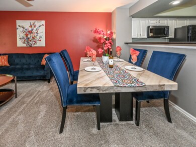 1747 Nature Ct unit 56B174, Schaumburg, IL 60193 - photo 4