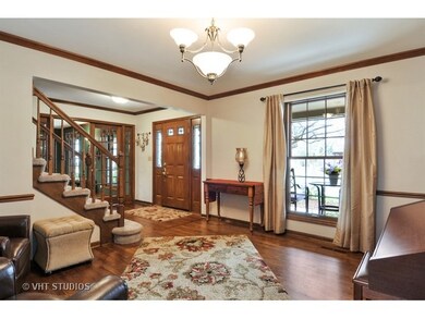 801 Shiloh Cir, Naperville, IL 60540 - photo 3