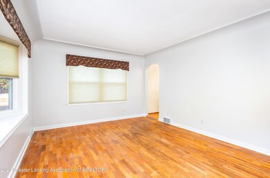 1901 Devonshire Ave, Lansing, MI 48910 - photo 6