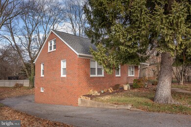 6704 Canongate Rd, Baltimore, MD 21239 - photo 5