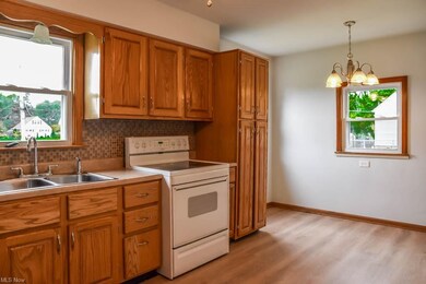 1602 34th St NE, Canton, OH 44714 - photo 5