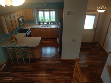 Kitchen/Dining
