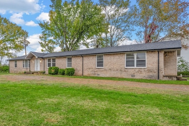 125 Tandy Dr unit A, Clarksville, TN 37042 - photo 2