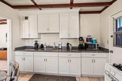 2936 Kitchen