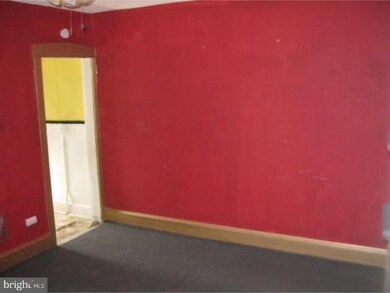 892 Jefferson St, Camden, NJ 08104 - photo 6