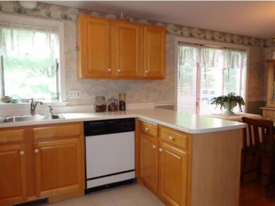 54 Dorchester Way unit U128, Nashua, NH 03064 - photo 7