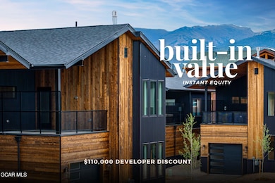 1070 Gcr 8, Fraser, CO 80442 - photo 2