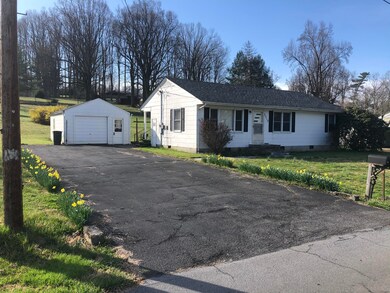 6048CCCB-43F0-4A90-944A-A698A5B9AB3B