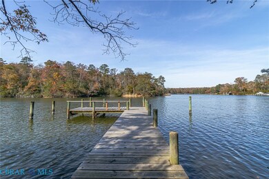 109 Kingfisher Cir, Weems, VA 22576 - photo 3