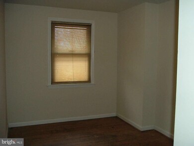 5209 Wheeler Rd, Oxon Hill, MD 20745 - photo 7
