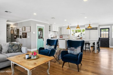 5140EWeldonAve008