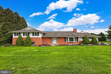 3943 Locust Grove Rd, Columbia, PA 17512 - photo 2