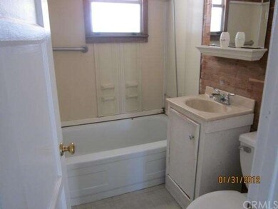 14589 Rosemary Dr, Fontana, CA 92335 - photo 5