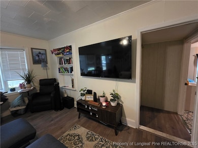 124 N Wright St, Raeford, NC 28376 - photo 3