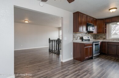 Living. Kitchen.