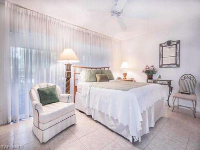 4092 Belair Ln unit 3, Naples, FL 34103 - photo 6