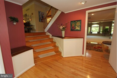 7925 Edgewood Farm Rd, Frederick, MD 21702 - photo 4