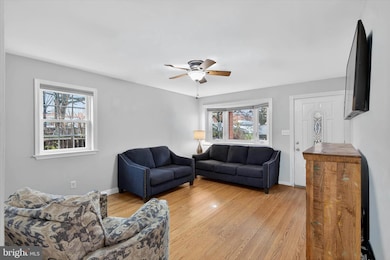 2301 Ellen Ave, Parkville, MD 21234 - photo 4