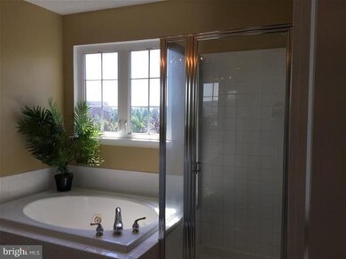 9778 Harvester Cir, Perry Hall, MD 21128 - photo 7