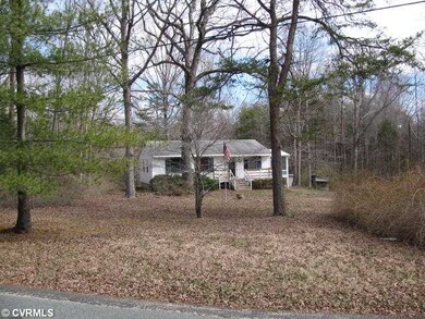Yard/Garden - Left Side view of yard